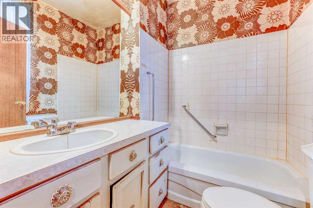 1016 8 Avenue Se, Calgary, Alberta  T2G 0M4 - Photo 25 - A2279430