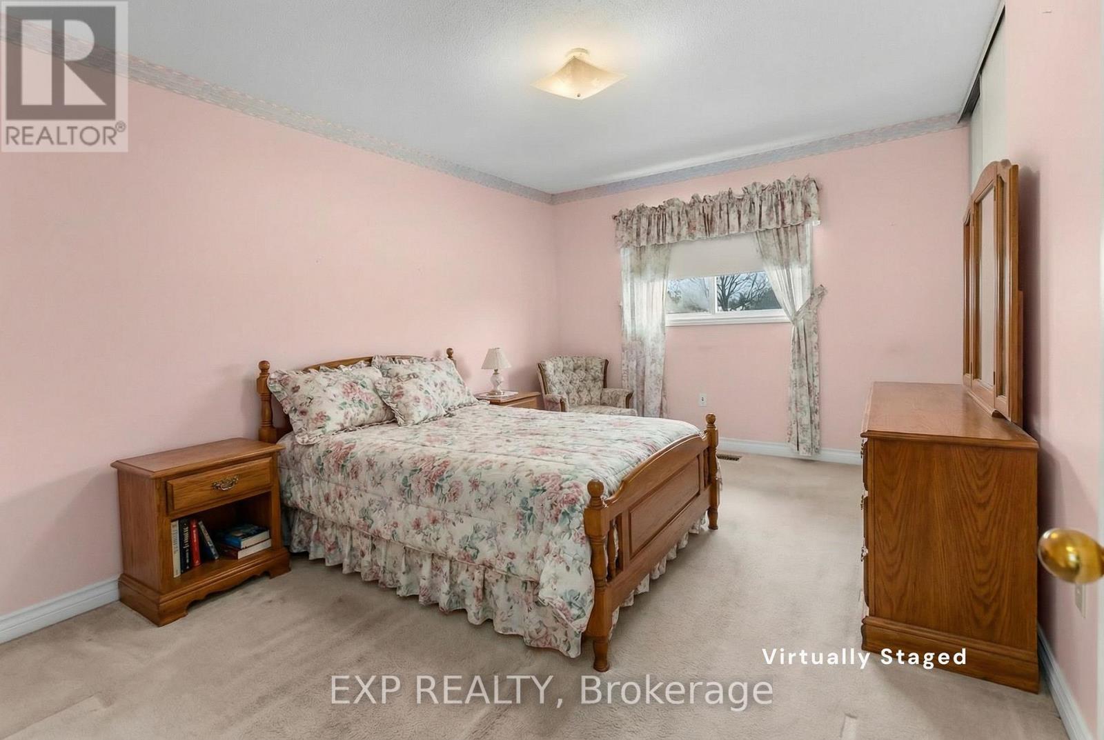 10 Heritage Court, St. Catharines, Ontario  L2S 3H8 - Photo 20 - X12724658