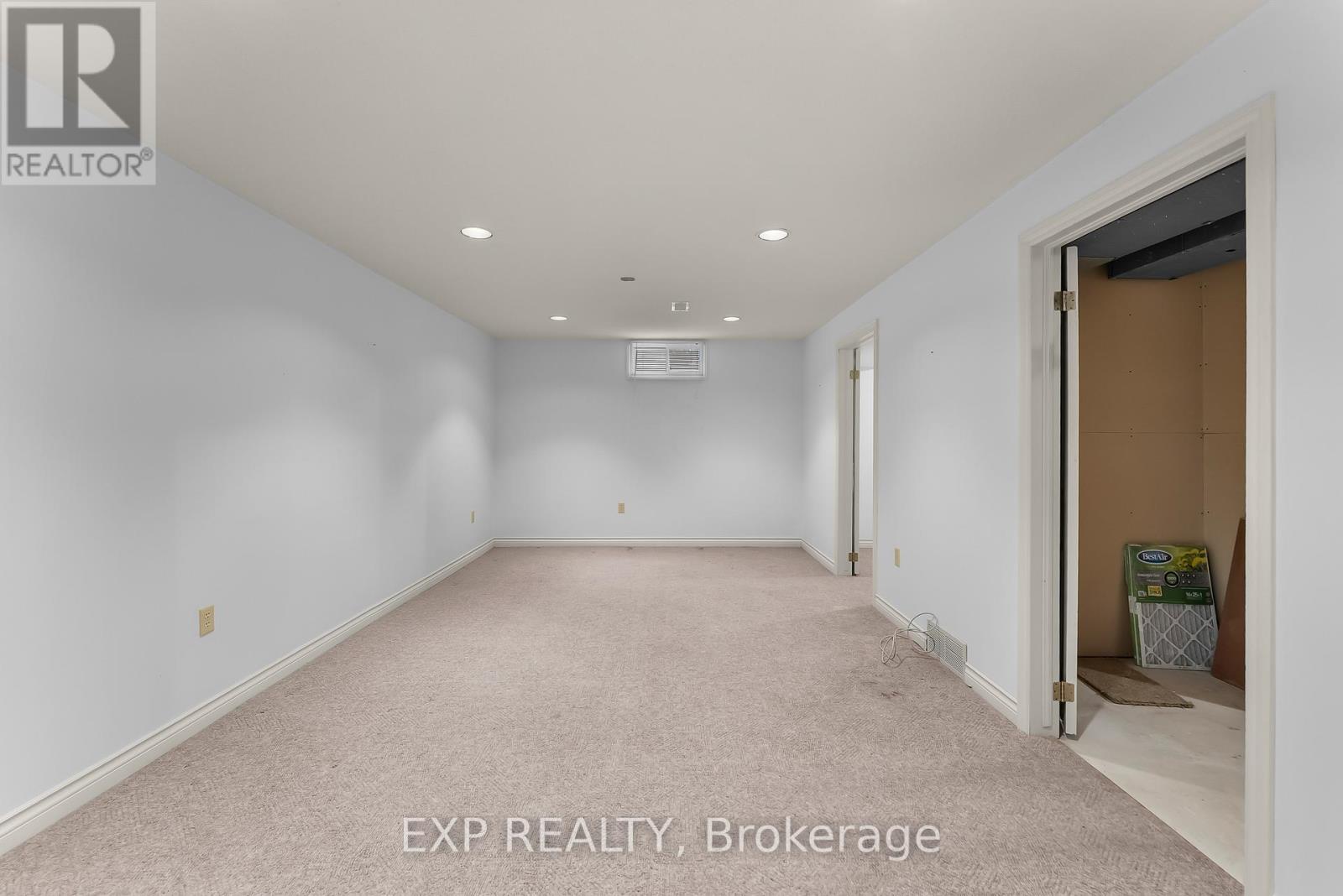 10 Heritage Court, St. Catharines, Ontario  L2S 3H8 - Photo 26 - X12724658