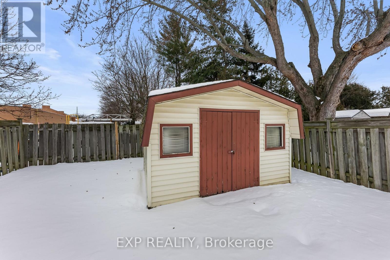 10 Heritage Court, St. Catharines, Ontario  L2S 3H8 - Photo 36 - X12724658