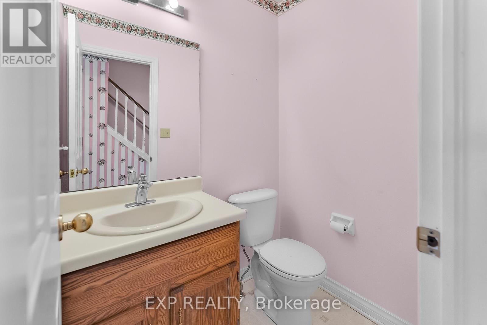 10 Heritage Court, St. Catharines, Ontario  L2S 3H8 - Photo 6 - X12724658