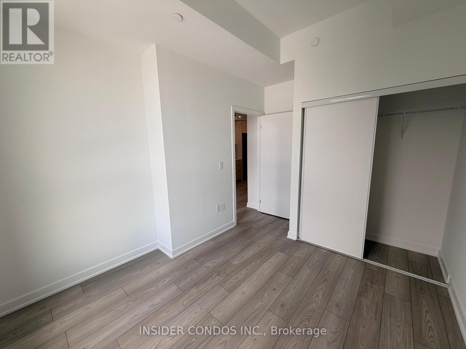 1016 - 1001 The Queensway, Toronto, Ontario  M8Z 6C7 - Photo 9 - W12715678