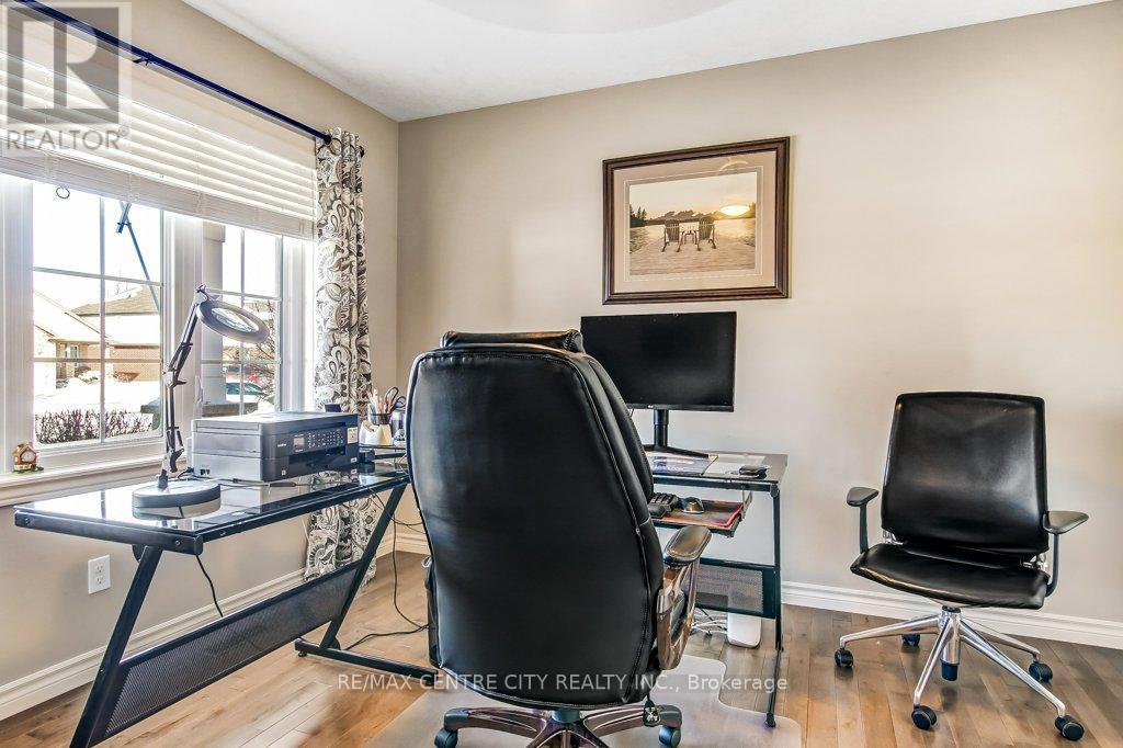 67 Peach Tree Boulevard, St. Thomas, Ontario  N5R 0C1 - Photo 7 - X12724074