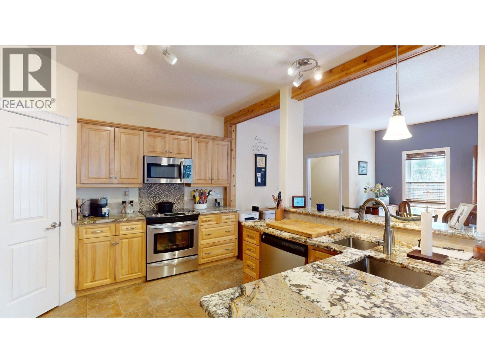 57 Cariboo Drive, Elkford, British Columbia  V0B 1H0 - Photo 9 - 10373709