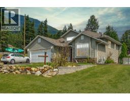 2907 Gyp Road, falkland, British Columbia