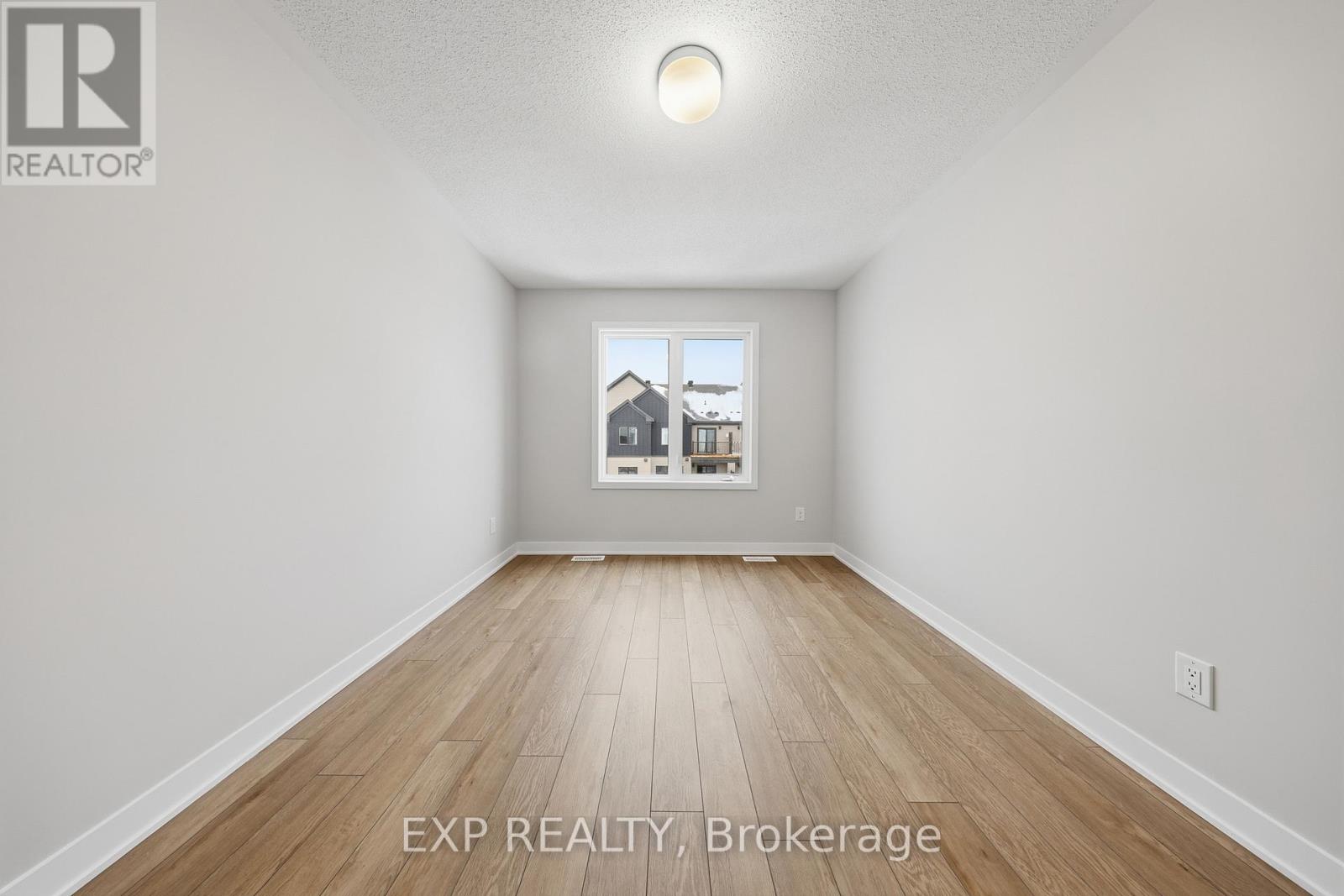 605 Bee Pollen Way, Ottawa, Ontario  K2W 0N9 - Photo 18 - X12686608