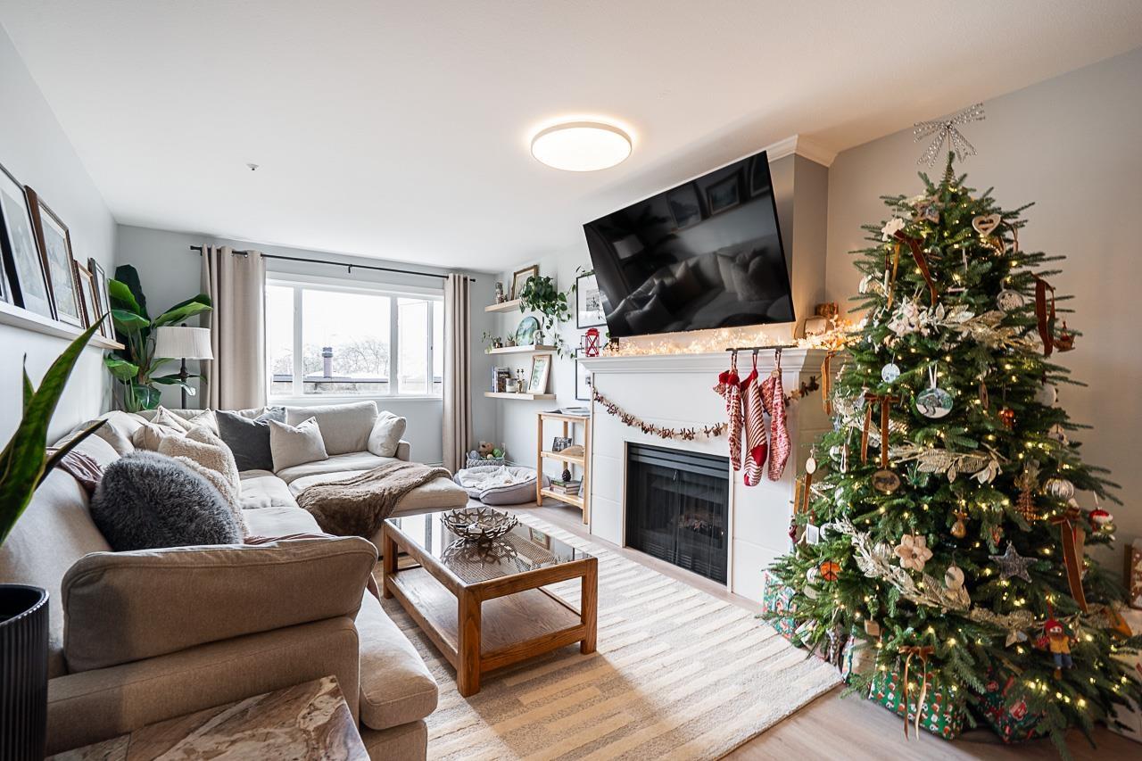 209 15233 Pacific Avenue, White Rock, British Columbia  V4B 1P8 - Photo 4 - R3082324