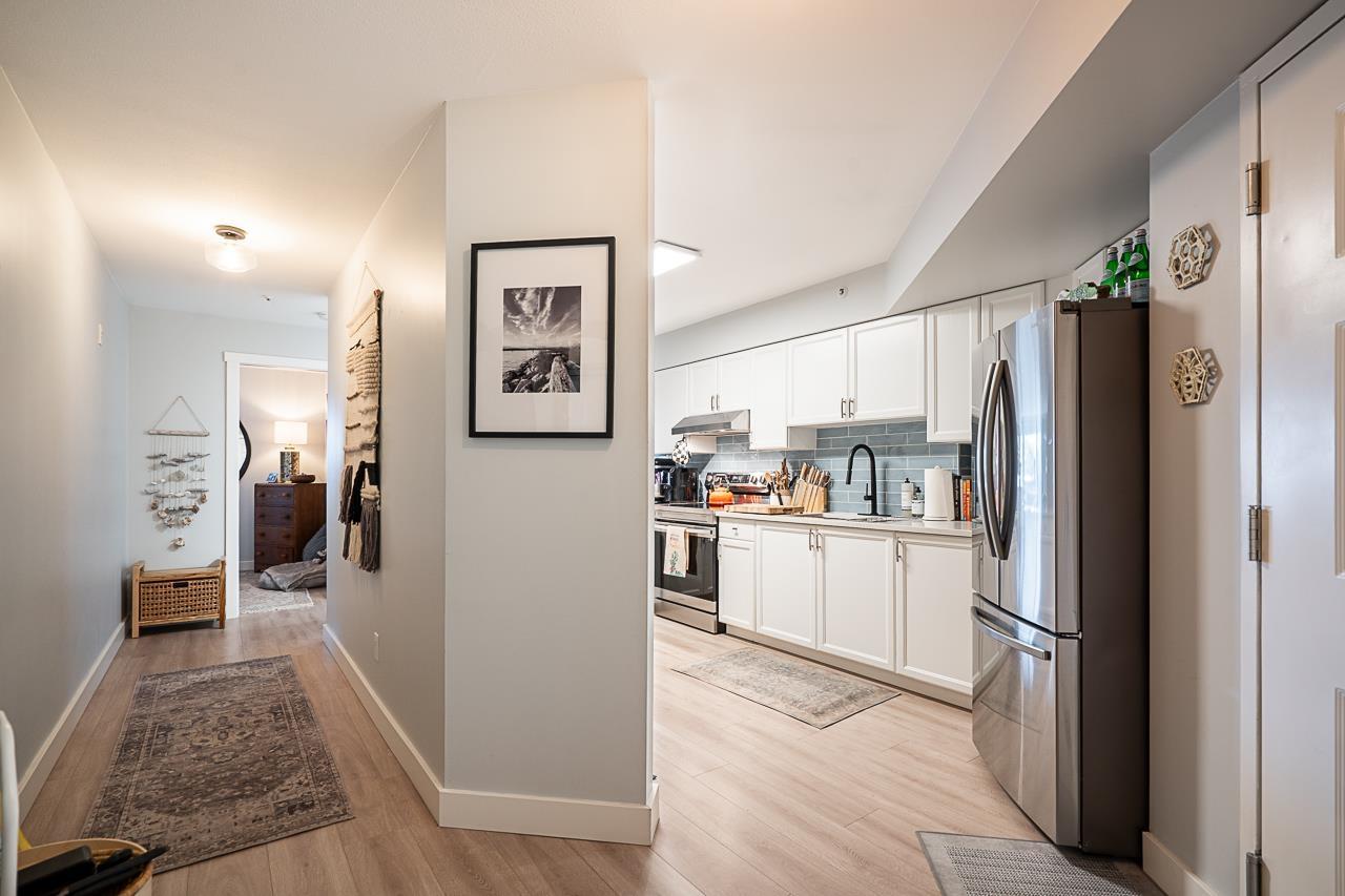 209 15233 Pacific Avenue, White Rock, British Columbia  V4B 1P8 - Photo 9 - R3082324