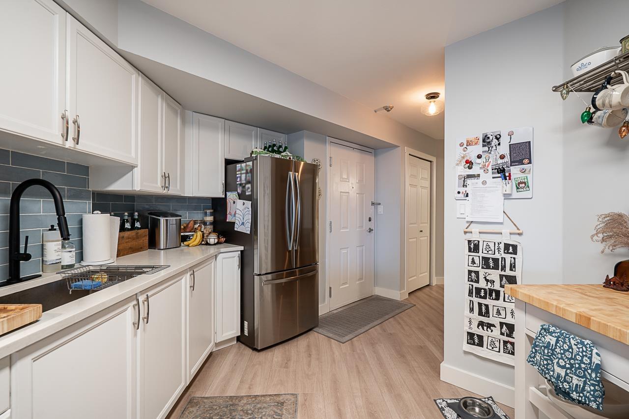 209 15233 Pacific Avenue, White Rock, British Columbia  V4B 1P8 - Photo 12 - R3082324