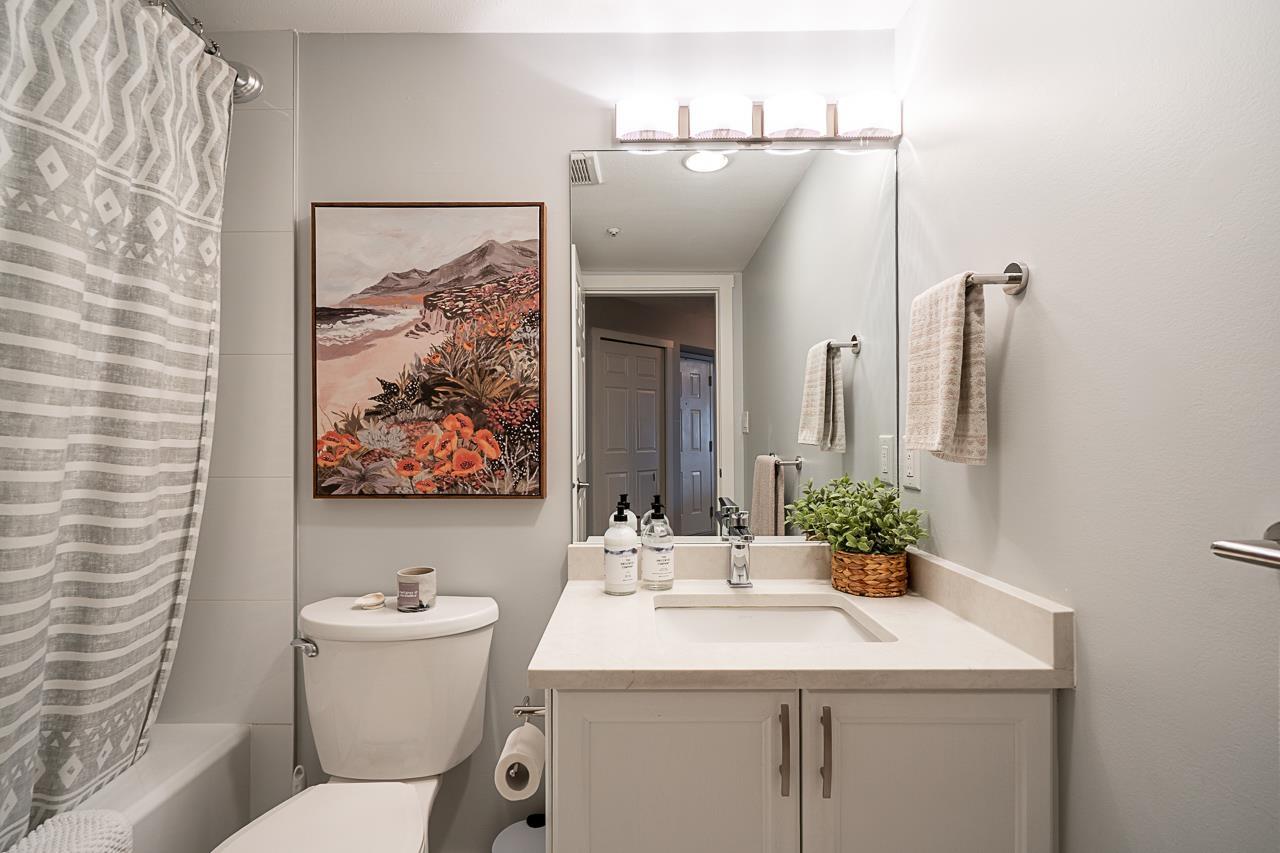 209 15233 Pacific Avenue, White Rock, British Columbia  V4B 1P8 - Photo 22 - R3082324