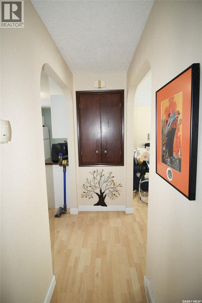 644 1st Street W, Shaunavon, Saskatchewan  S0N 2M0 - Photo 13 - SK027214