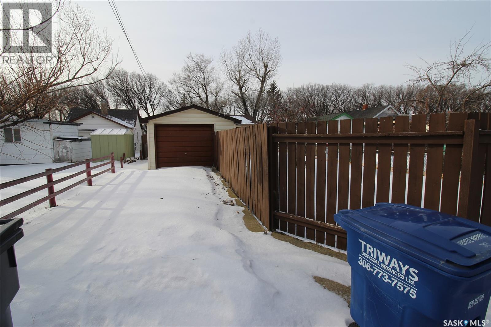 644 1st Street W, Shaunavon, Saskatchewan  S0N 2M0 - Photo 23 - SK027214