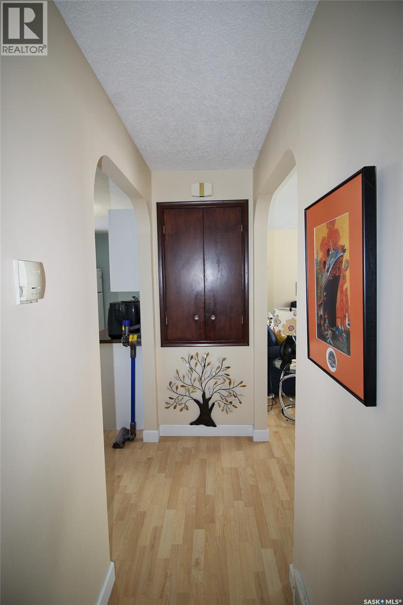 644 1st Street W, Shaunavon, Saskatchewan  S0N 2M0 - Photo 14 - SK027214