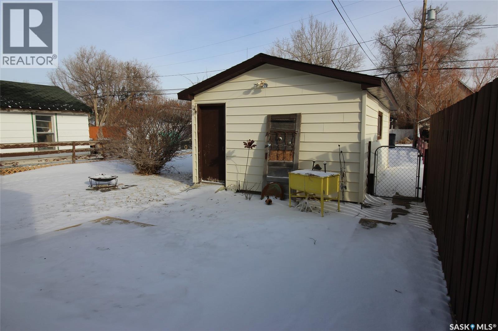 644 1st Street W, Shaunavon, Saskatchewan  S0N 2M0 - Photo 25 - SK027214