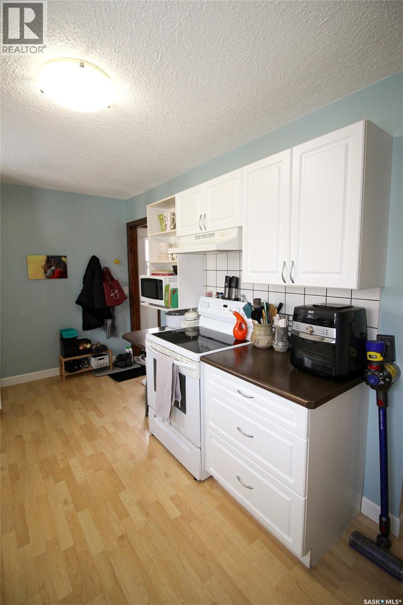644 1st Street W, Shaunavon, Saskatchewan  S0N 2M0 - Photo 15 - SK027214