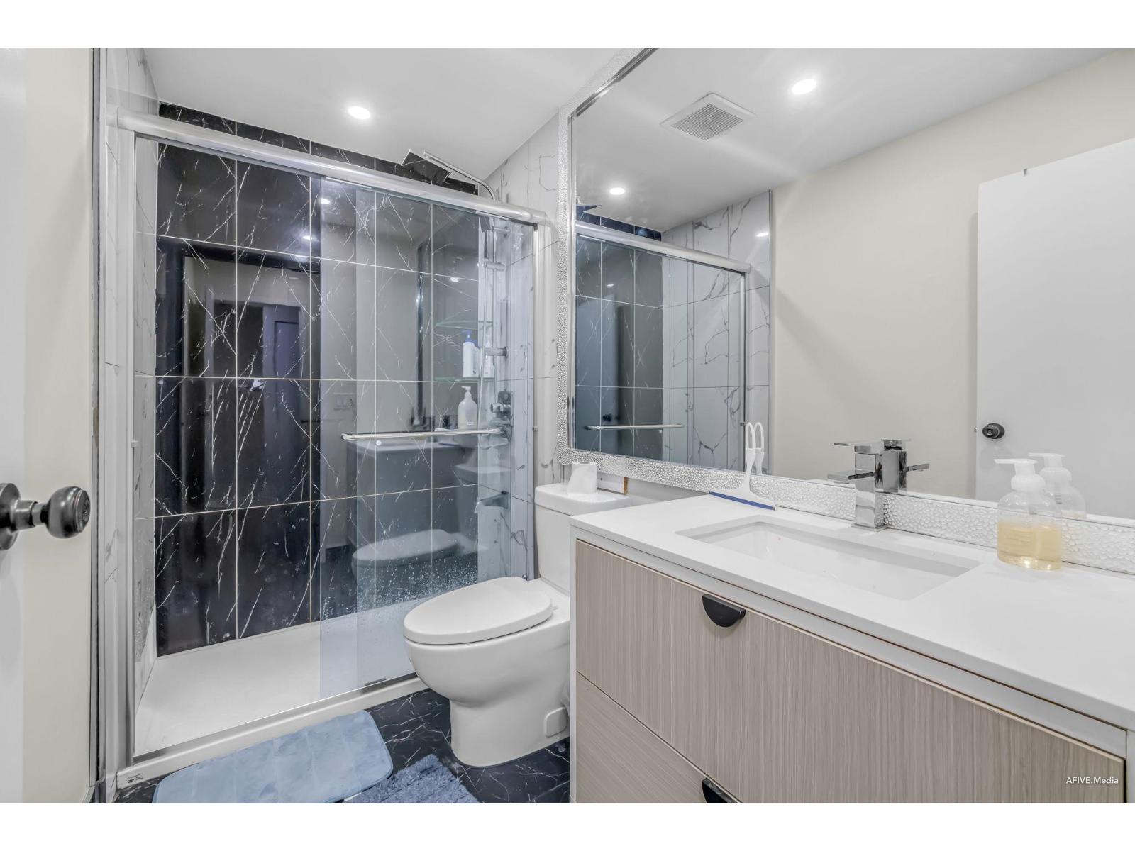 56 9955 140 Street, Surrey, British Columbia  V3T 4M4 - Photo 13 - R3081899