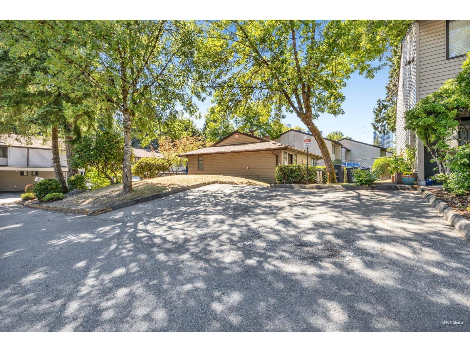 56 9955 140 Street, Surrey, British Columbia  V3T 4M4 - Photo 22 - R3081899