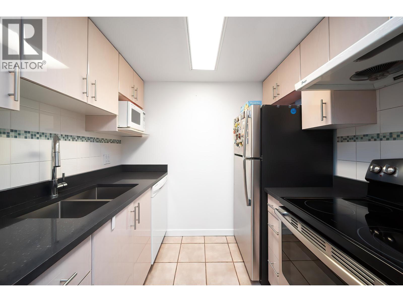 2303 1188 Howe Street, Vancouver, British Columbia  V6Z 2S8 - Photo 10 - R3077485