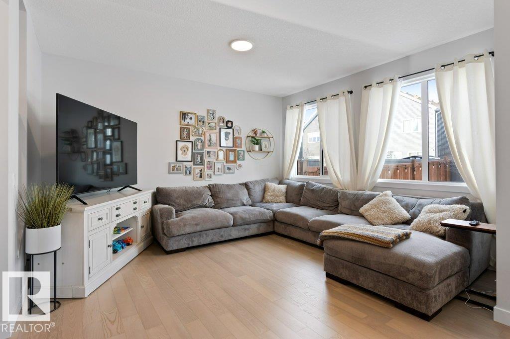 20876 131 Av Nw, Edmonton, Alberta  T5S 0P1 - Photo 3 - E4470884