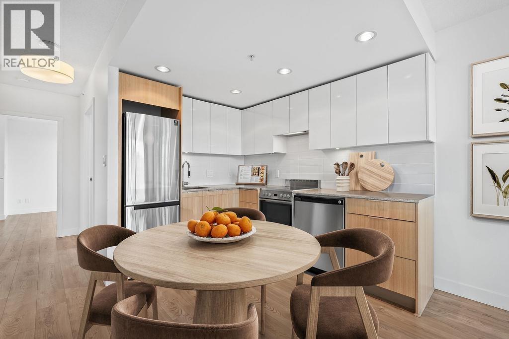 901 1919 Wylie Street, Vancouver, British Columbia  V5Y 0E7 - Photo 2 - R3081989