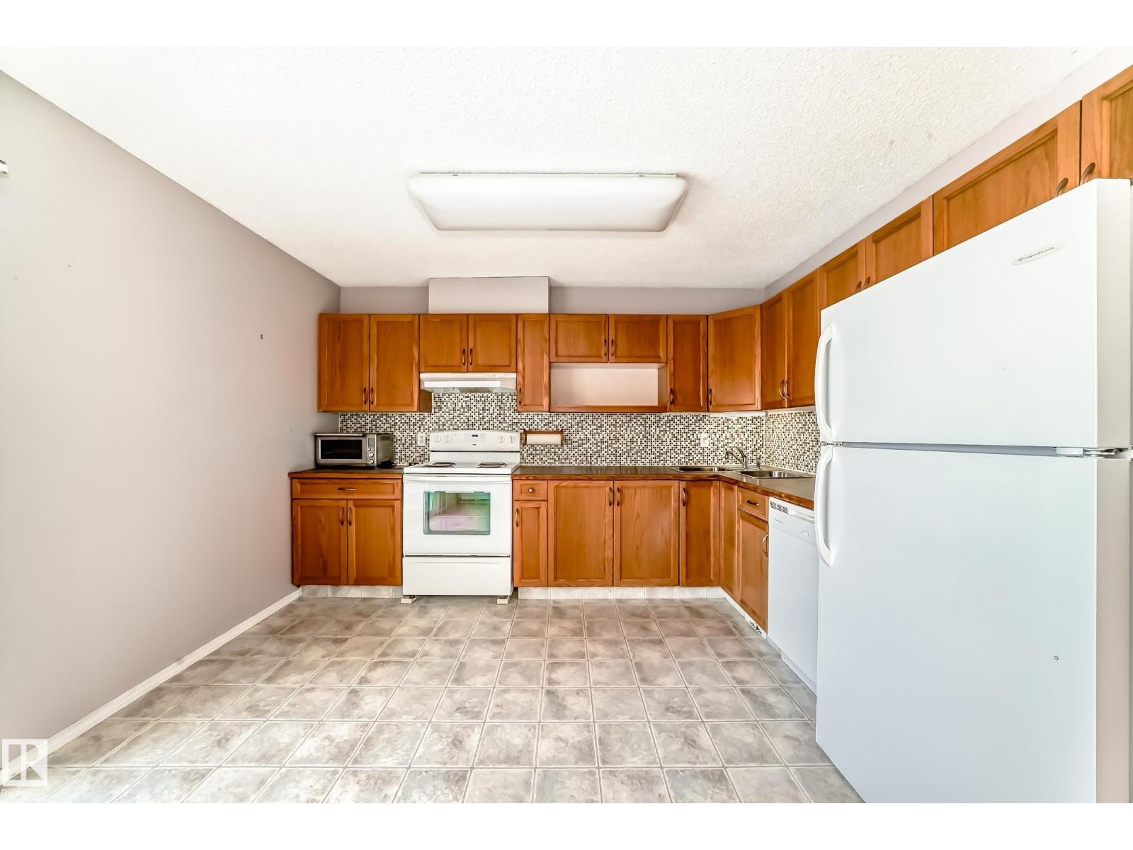 11609 125 St Nw, Edmonton, Alberta  T5M 0N5 - Photo 7 - E4470885