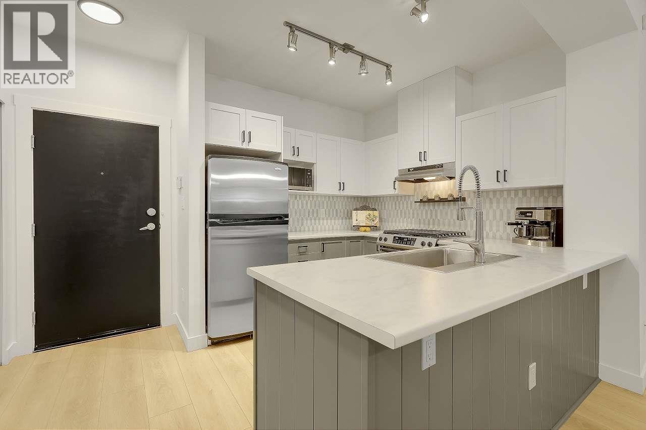 #106 2959 Silver Springs Boulevard, Coquitlam, British Columbia  V3E 3S5 - Photo 8 - R3081742