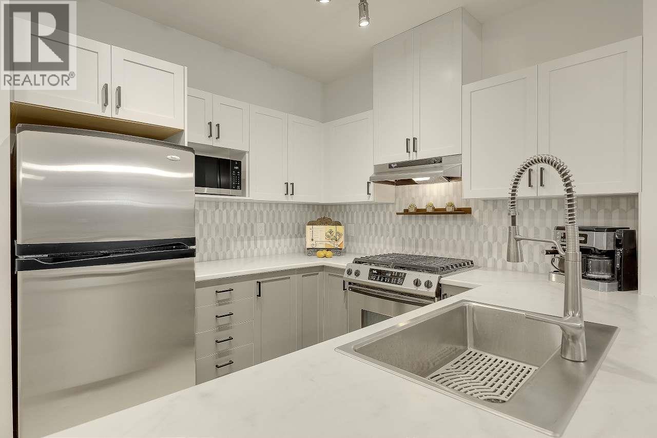 #106 2959 Silver Springs Boulevard, Coquitlam, British Columbia  V3E 3S5 - Photo 9 - R3081742