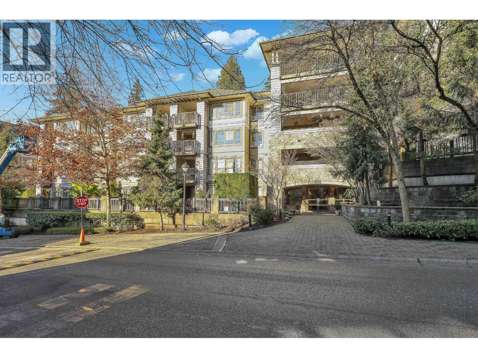#106 2959 Silver Springs Boulevard, Coquitlam, British Columbia  V3E 3S5 - Photo 1 - R3081742