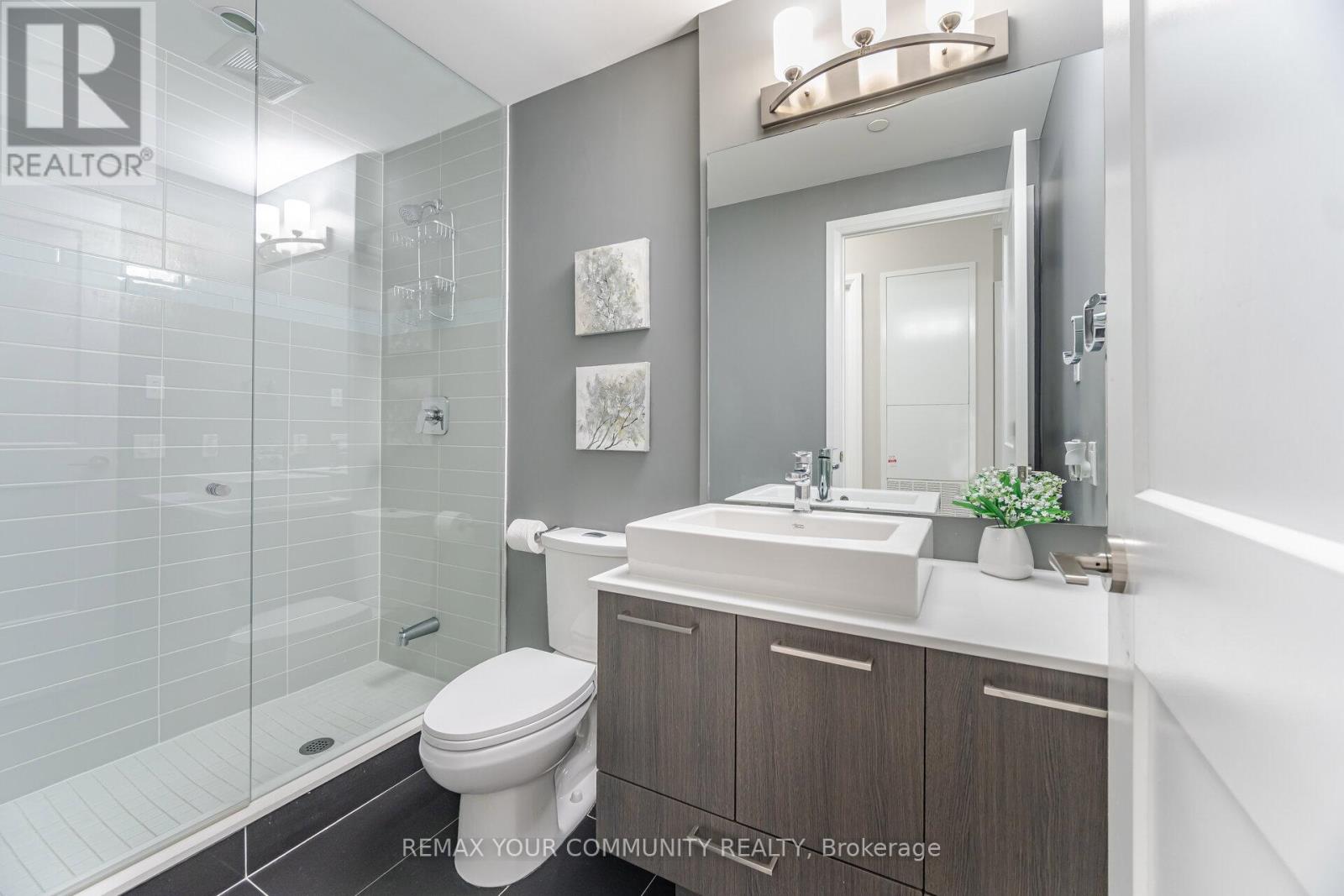 105 - 4800 Highway 7 Street, Vaughan, Ontario  L4L 1H8 - Photo 30 - N12724590