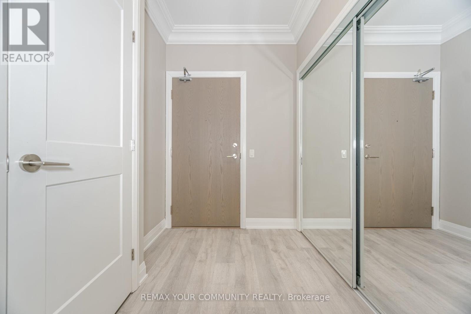 105 - 4800 Highway 7 Street, Vaughan, Ontario  L4L 1H8 - Photo 5 - N12724590