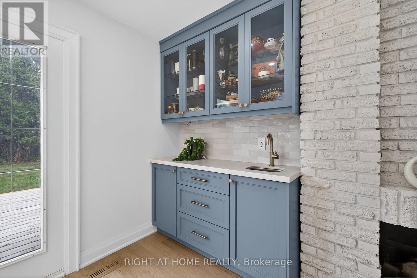 16 Mayvern Crescent, Richmond Hill, Ontario  L4C 5J4 - Photo 18 - N12724620