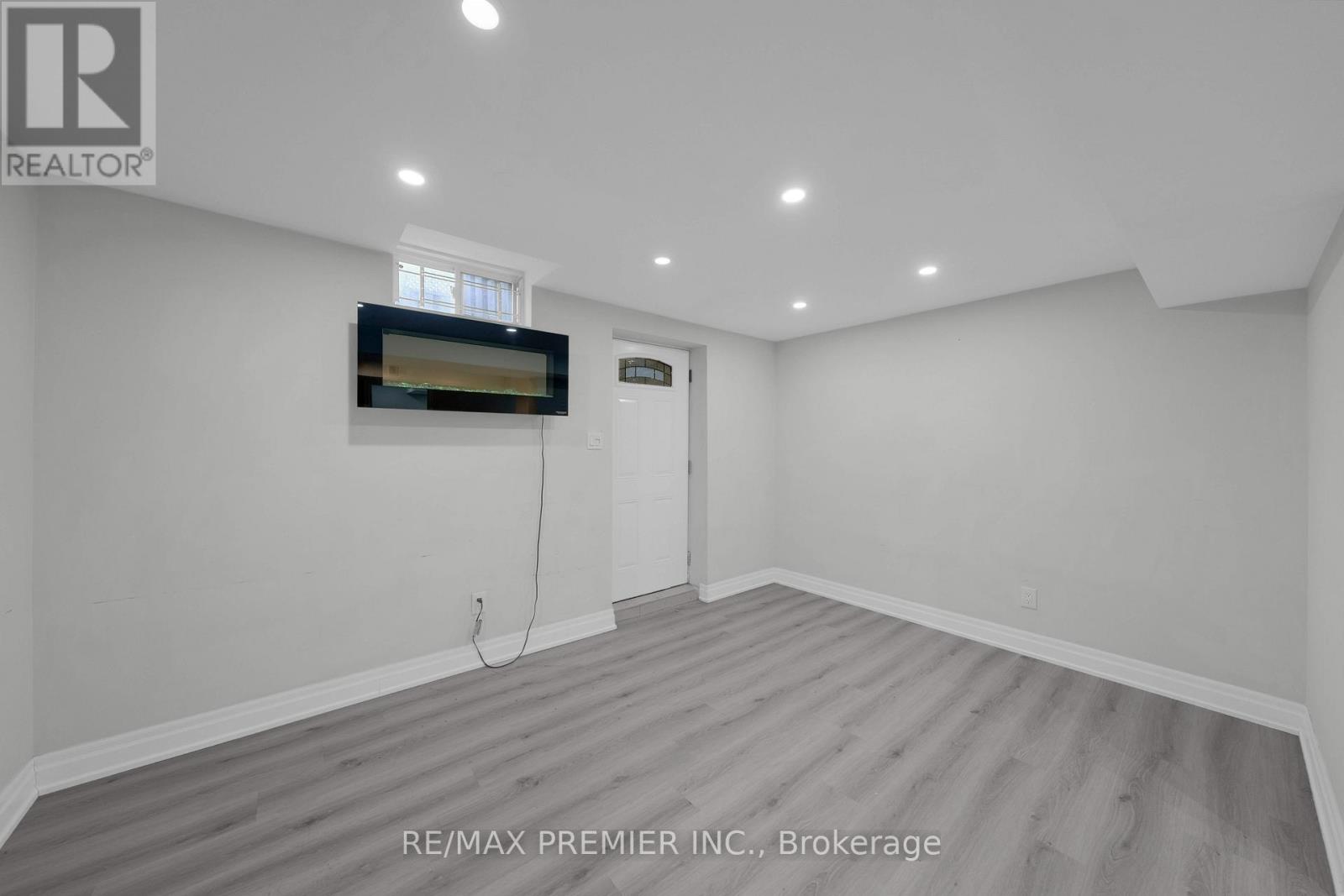 Basement - 370 Highglen Avenue, Markham, Ontario  L3S 3M2 - Photo 4 - N12724642
