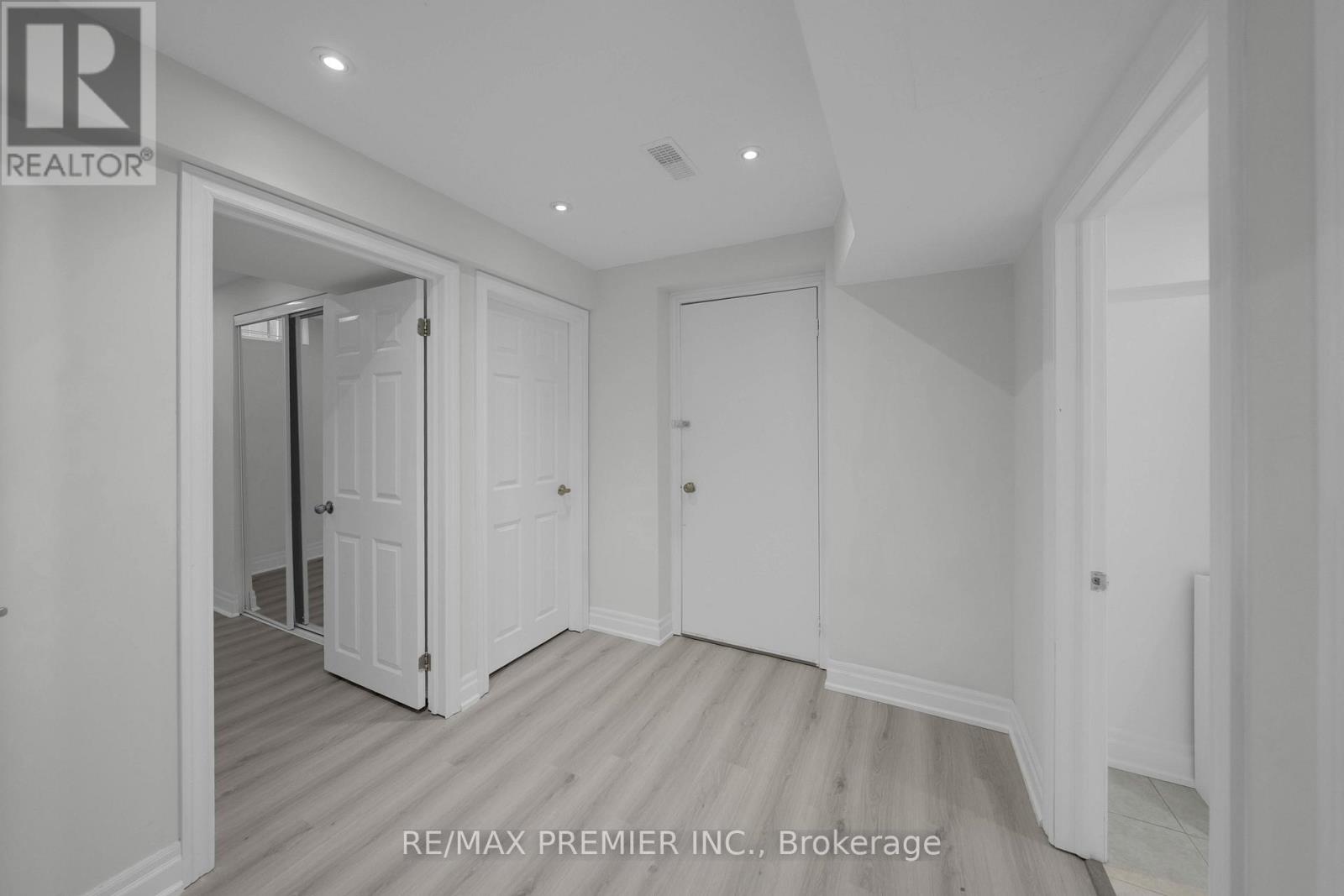 Basement - 370 Highglen Avenue, Markham, Ontario  L3S 3M2 - Photo 9 - N12724642