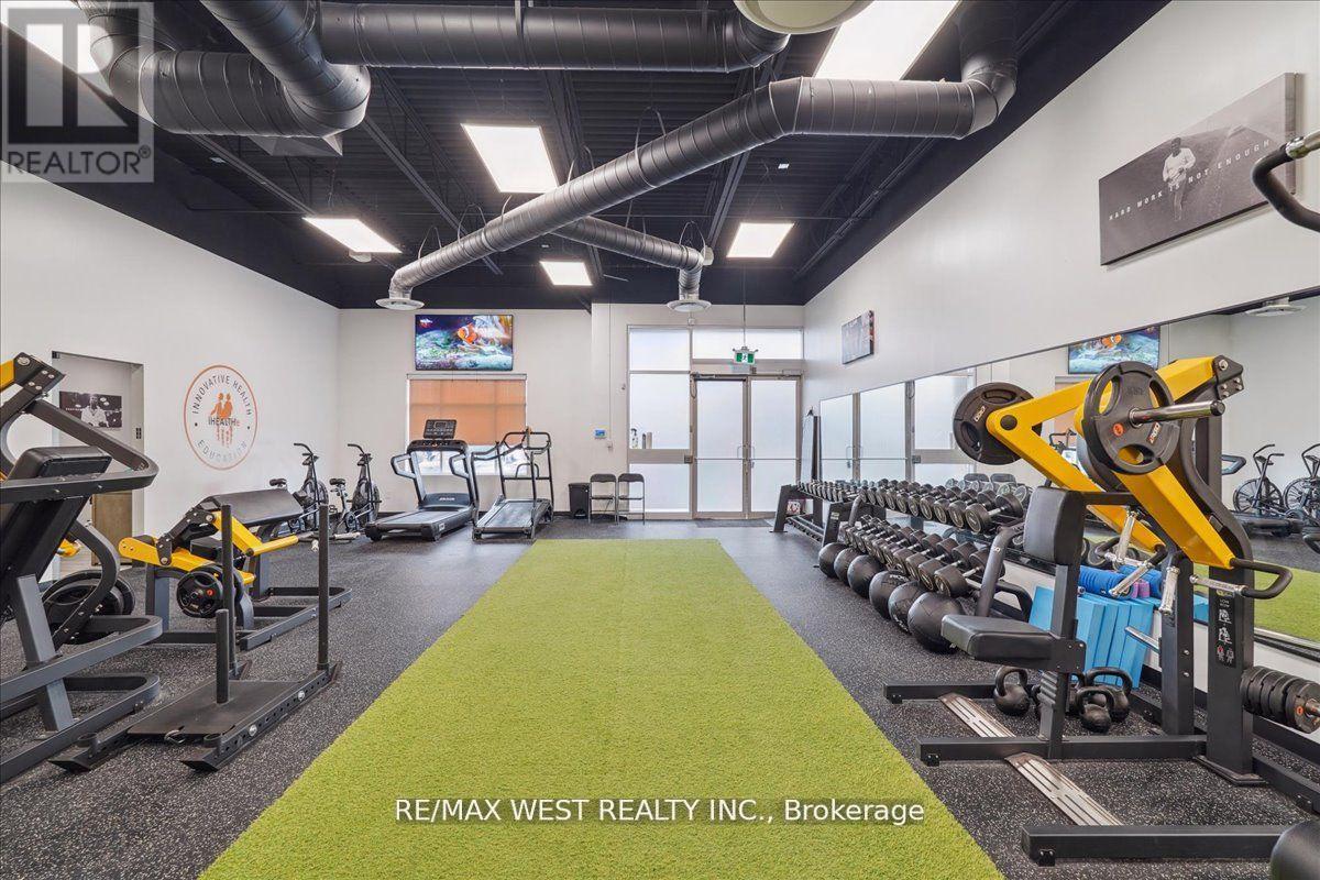 541 Cityview Boulevard, Vaughan, Ontario  L4H 0Z4 - Photo 3 - N12724654