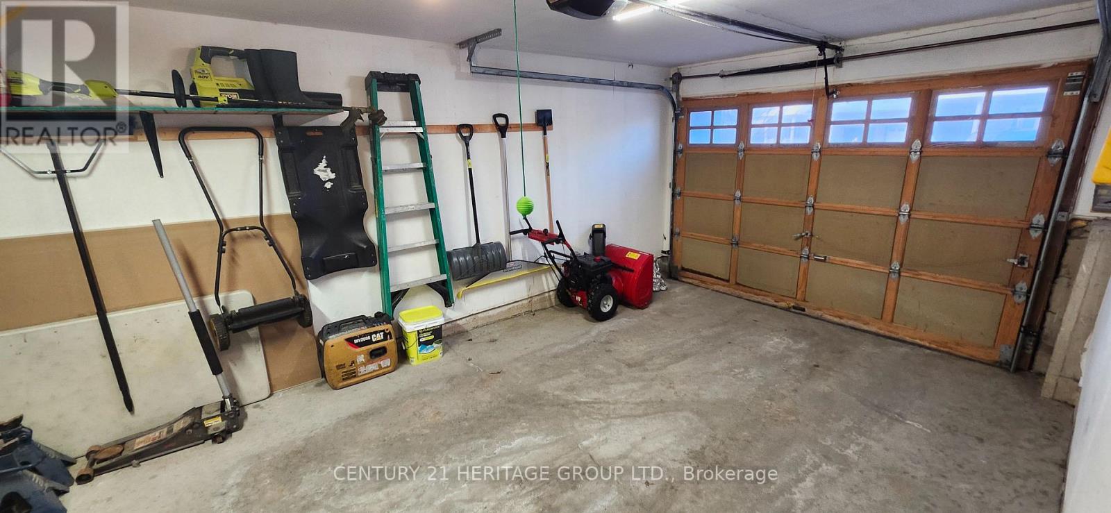 21 Matthewson Avenue, Bradford West Gwillimbury, Ontario  L3Z 0P3 - Photo 20 - N12724670