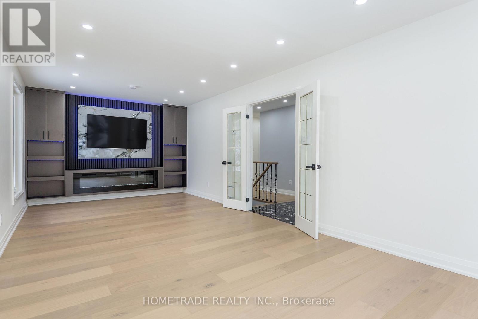 2007 Snow Valley Road, Springwater, Ontario  L9X 0H3 - Photo 9 - S12724596