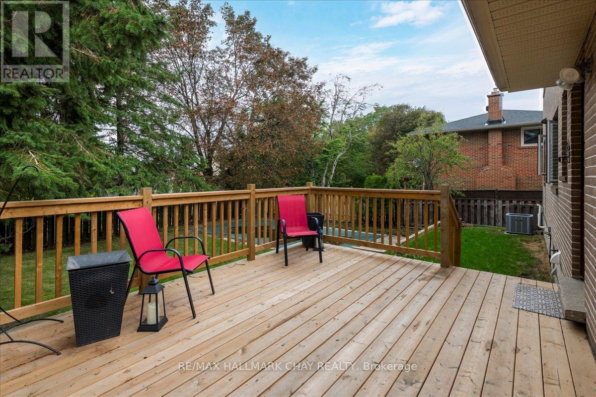 56 Marshall Street, Barrie, Ontario  L4N 3S7 - Photo 27 - S12724616