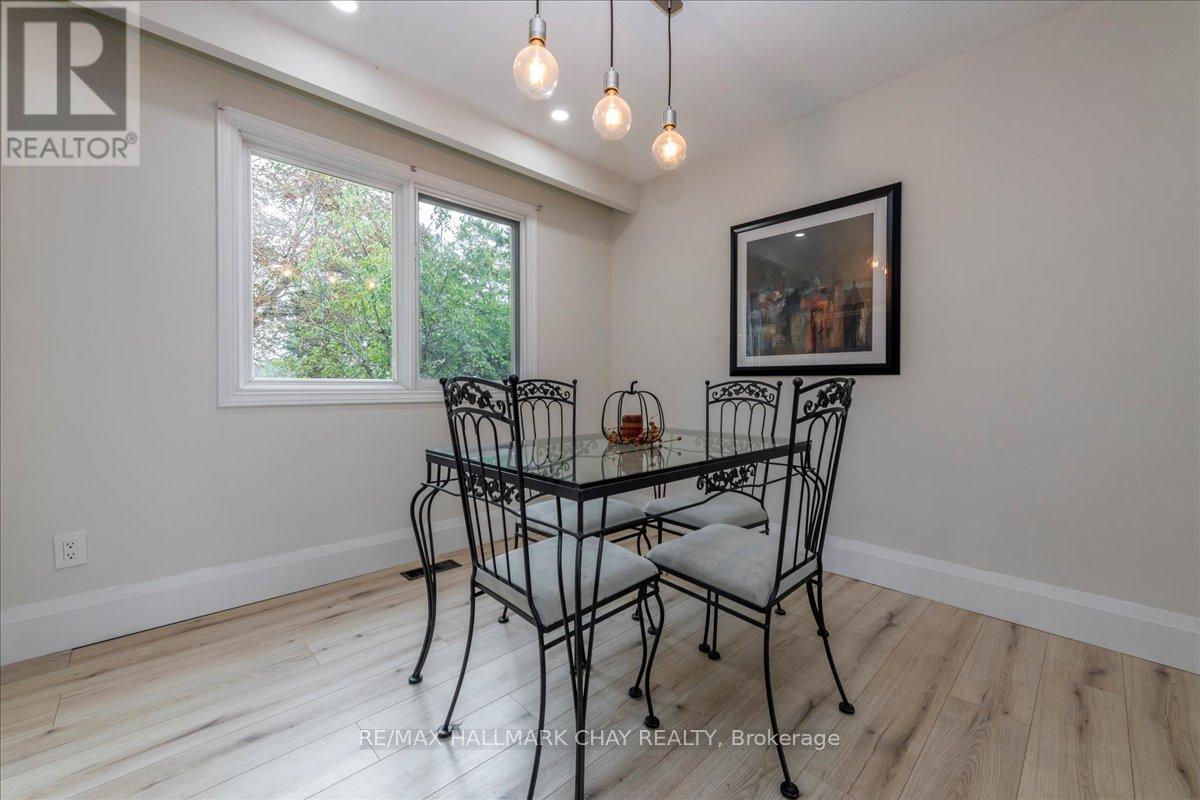 56 Marshall Street, Barrie, Ontario  L4N 3S7 - Photo 8 - S12724616