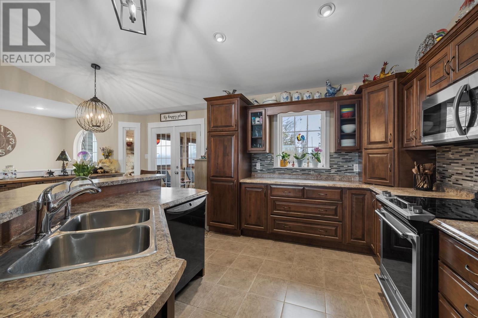 222 Murphy Road, Clermont, Prince Edward Island  C0B 1M0 - Photo 10 - 202601413