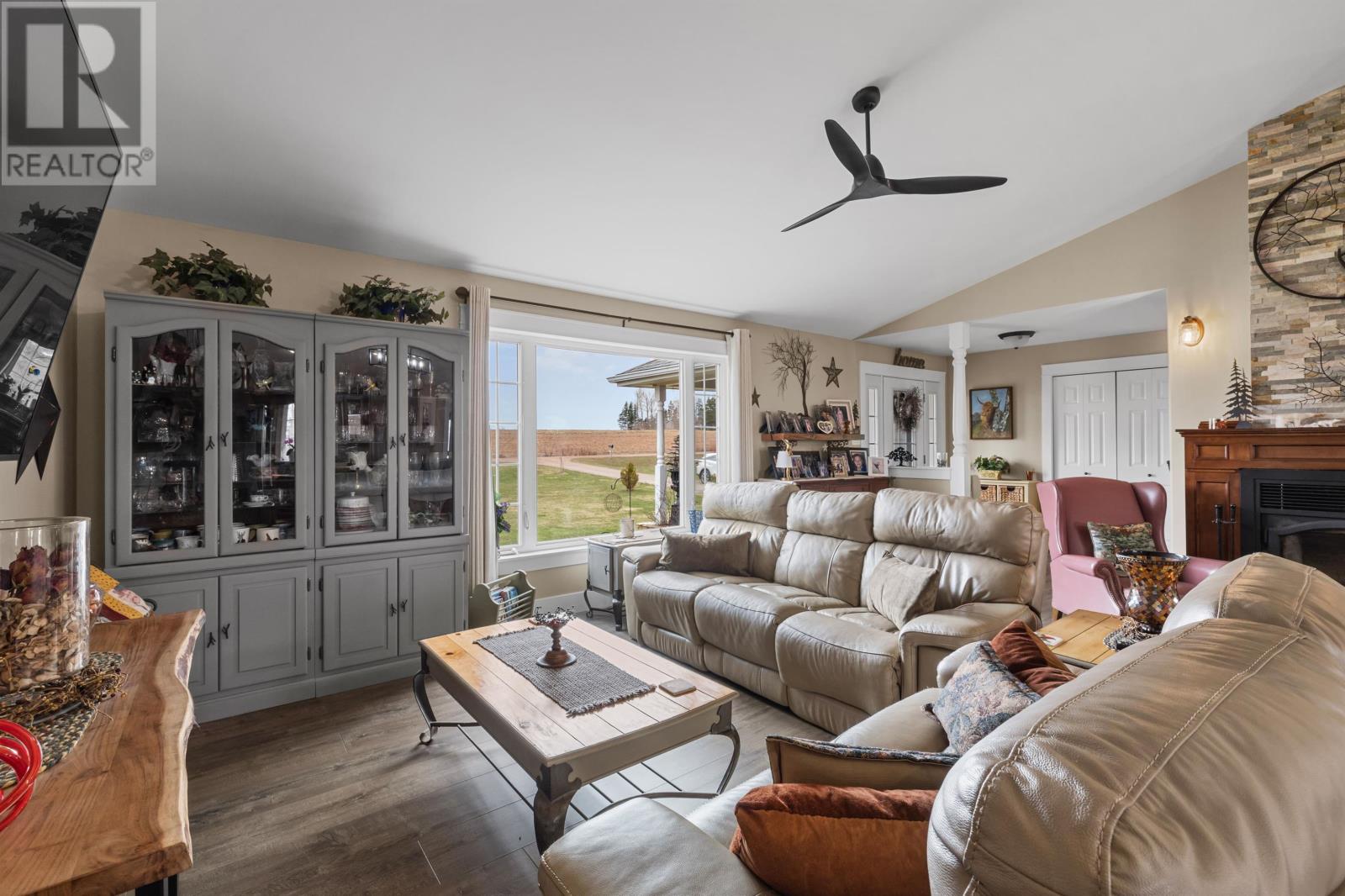 222 Murphy Road, Clermont, Prince Edward Island  C0B 1M0 - Photo 11 - 202601413