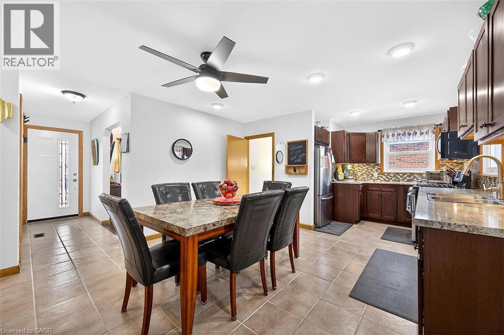 336 East 16th Street, Hamilton, Ontario  L9A 4J9 - Photo 13 - 40800573