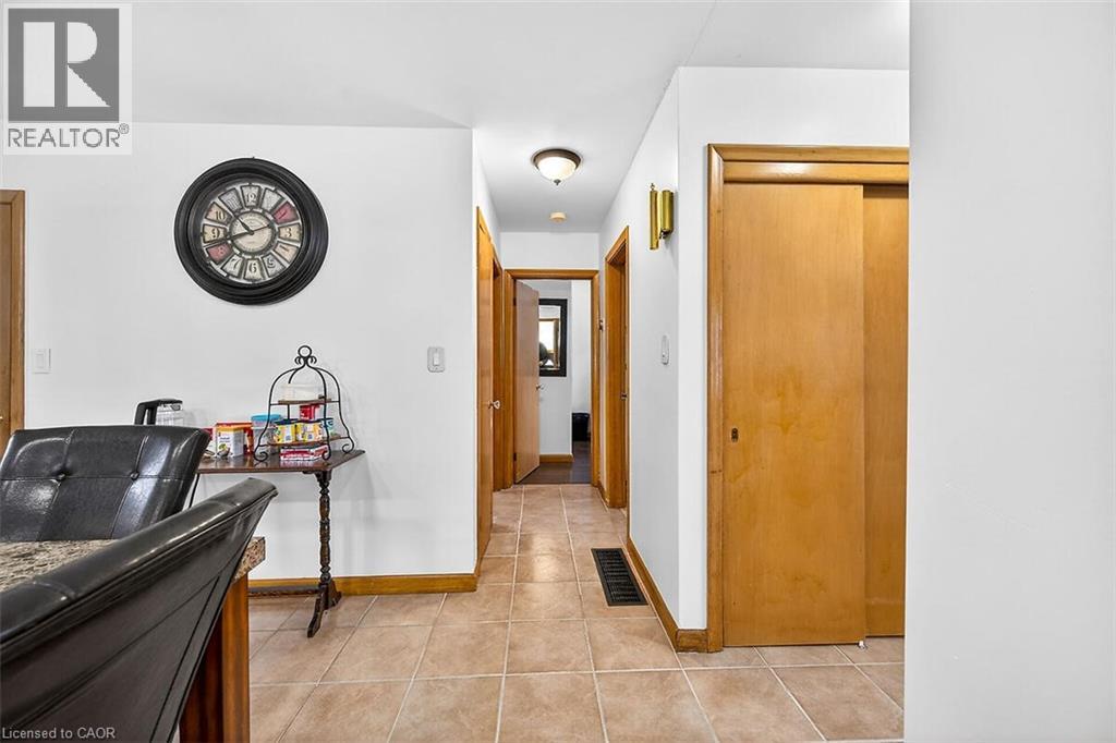 336 East 16th Street, Hamilton, Ontario  L9A 4J9 - Photo 16 - 40800573