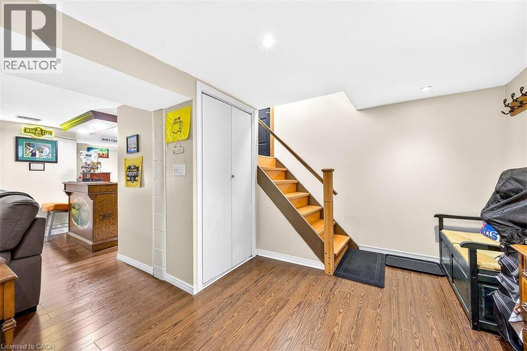 336 East 16th Street, Hamilton, Ontario  L9A 4J9 - Photo 22 - 40800573