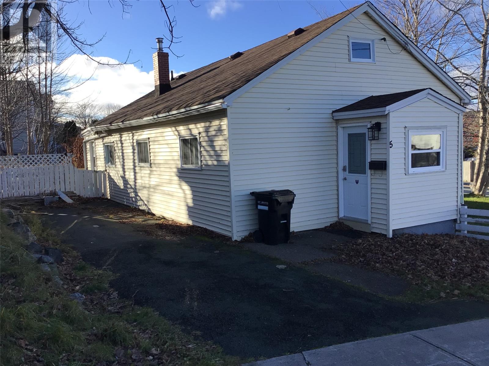 5 Cairo Street, St. John's, Newfoundland & Labrador
