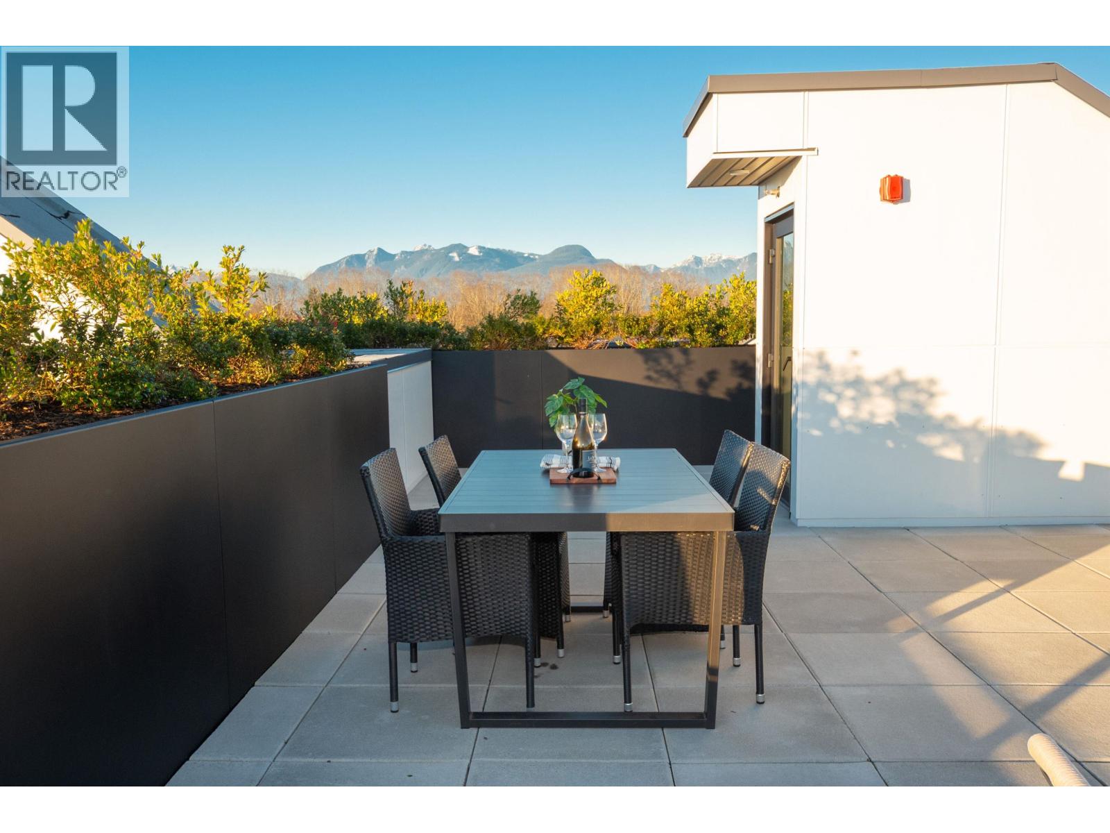 606 2268 E Broadway, Vancouver, British Columbia  V5N 1W9 - Photo 18 - R3072723