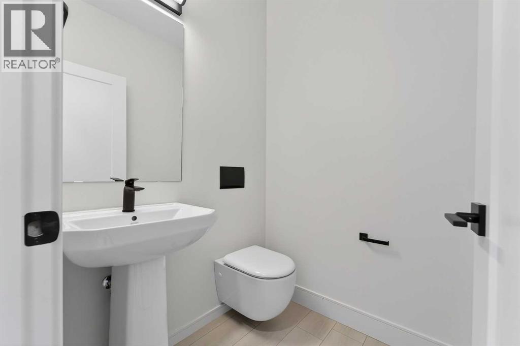 241 Blackwolf Place N, Lethbridge, Alberta  T1H 7J2 - Photo 15 - A2279981