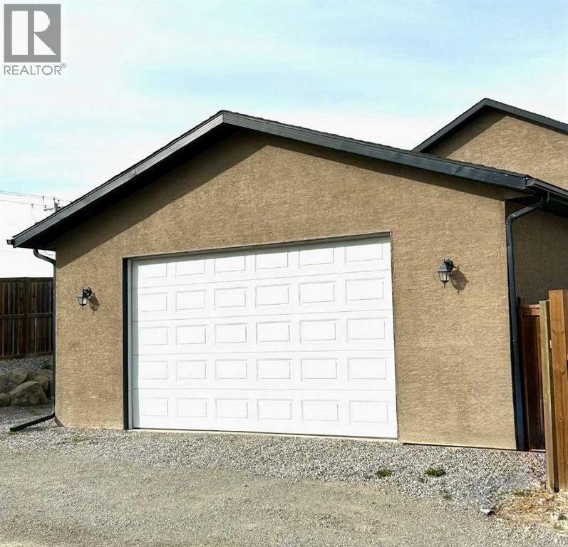 1957 High Country Drive Nw, High River, Alberta  T1V 0A5 - Photo 48 - A2256740