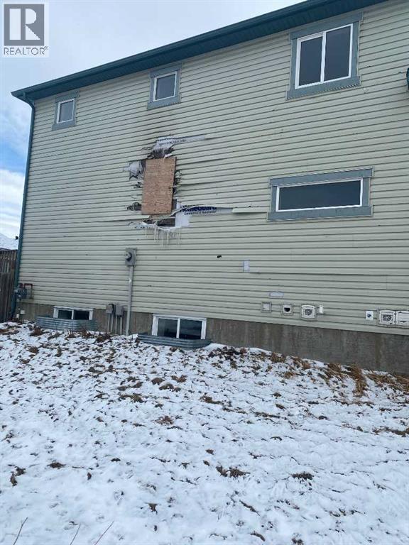 78 Saddlecrest Place Ne, Calgary, Alberta  T3J 5G2 - Photo 2 - A2279045