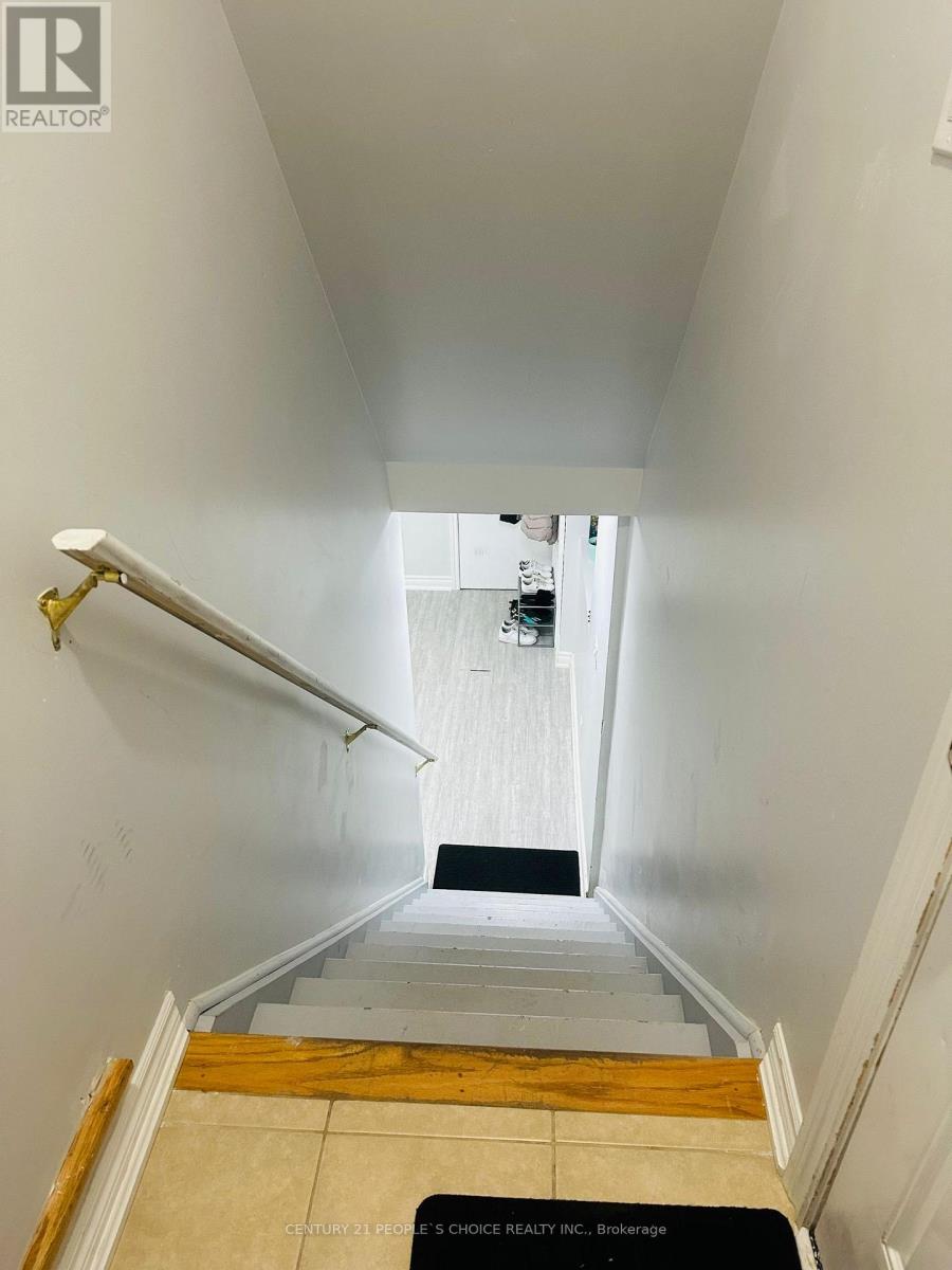 19 SCULPTOR STREET, Brampton, Ontario