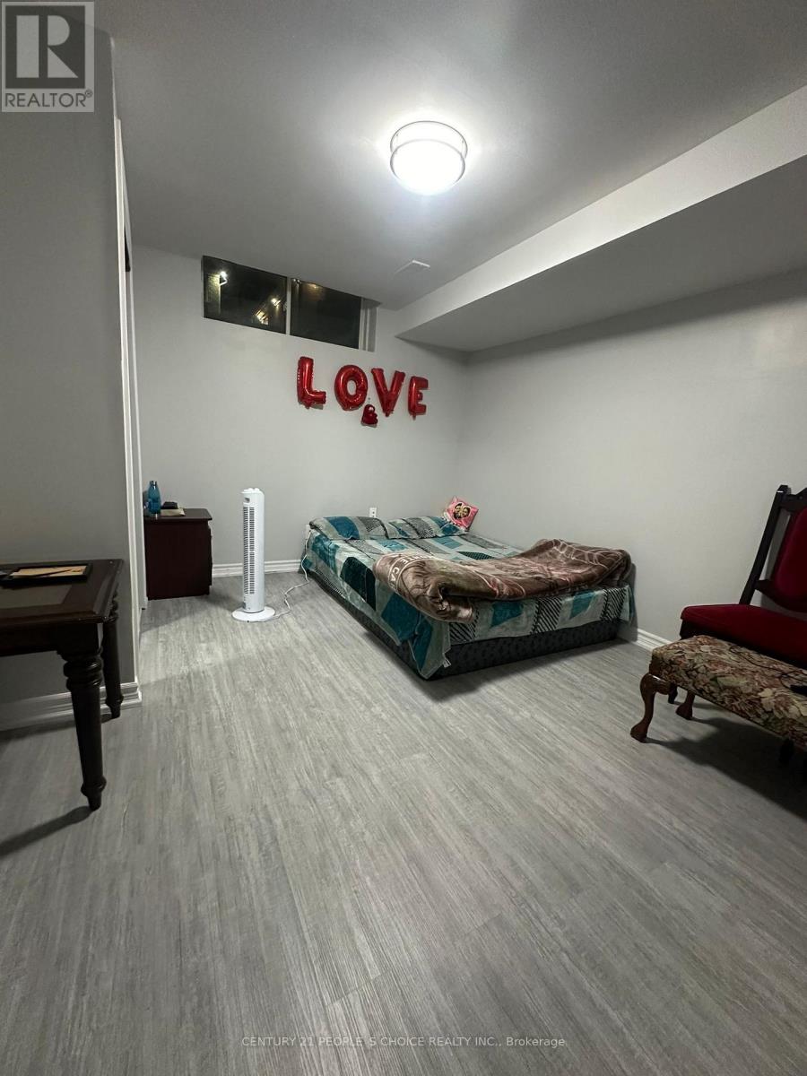 19 Sculptor Street, Brampton, Ontario  L6P 3H6 - Photo 10 - W12724582